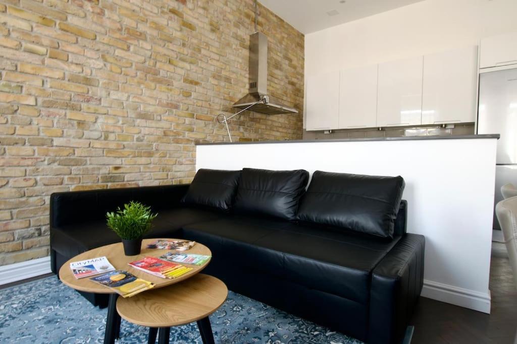 Premium Apartment By Hi5- Anker Apartment Budapest Exterior photo