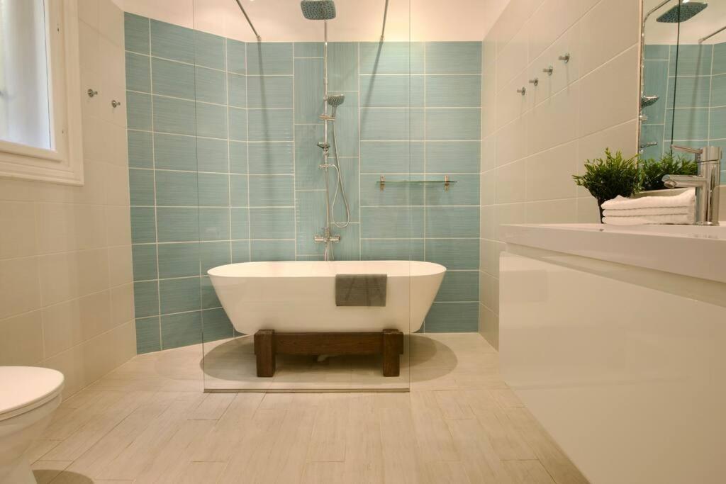 Premium Apartment By Hi5- Anker Apartment Budapest Exterior photo